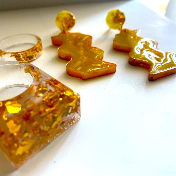 Raye - Picture 3 of 10